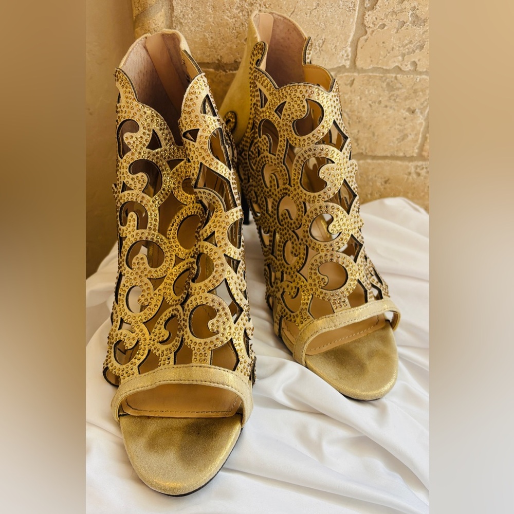 J. Renee Gold Lattice or Lace Patterned 3” Stiletto Heels Women’s Size 11 - Picture 1 of 7